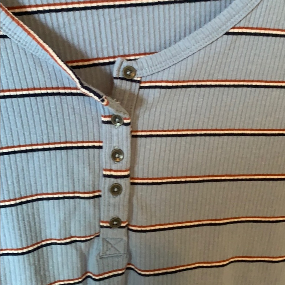 american eagle striped shirt - Picture 3 of 3